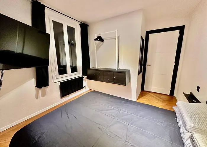 Apartament Cosy In *